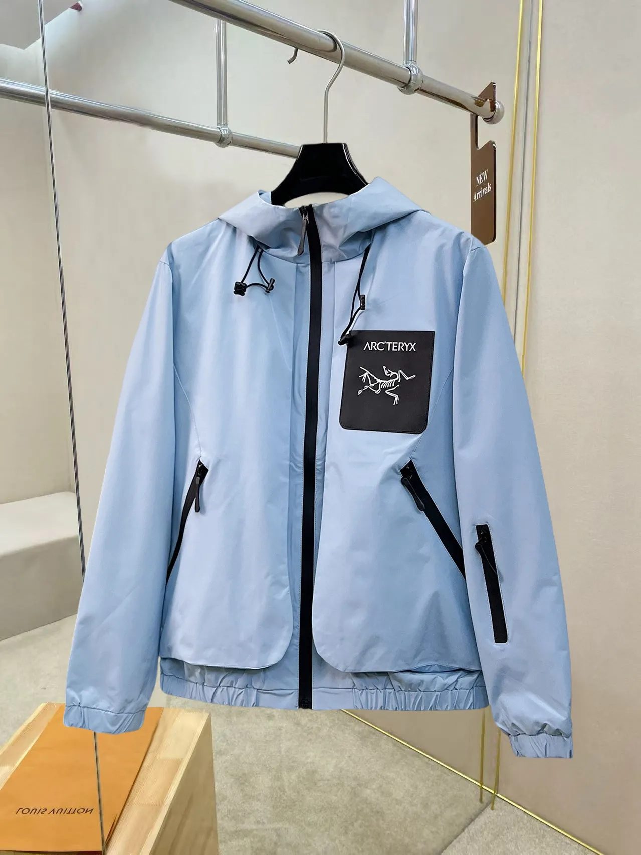 Same Style， ， 2026 New Arrival ， Original Premium Breathable ， ， ， Quality。 ， Sizes：M～3XL